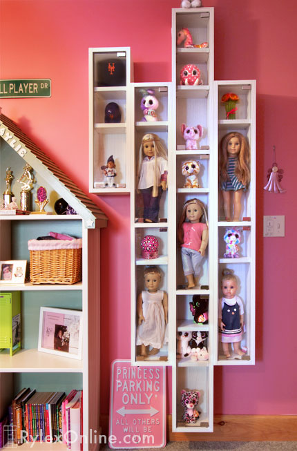 18 inch doll display case