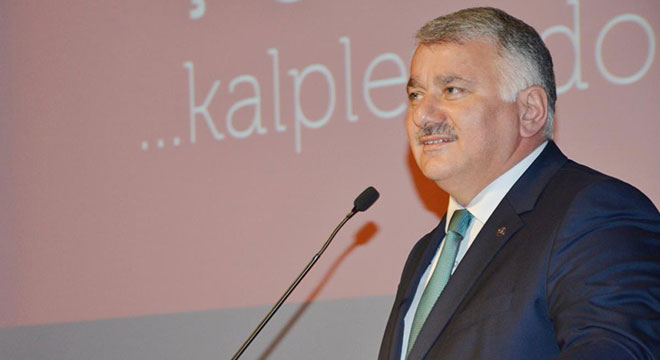Dicle Üniversitesinde Türkiye’nin Sivil Havacılık Serüveni konferansı Dicle Üniversitesinde Türkiye’nin Sivil Havacılık Serüveni konferansı