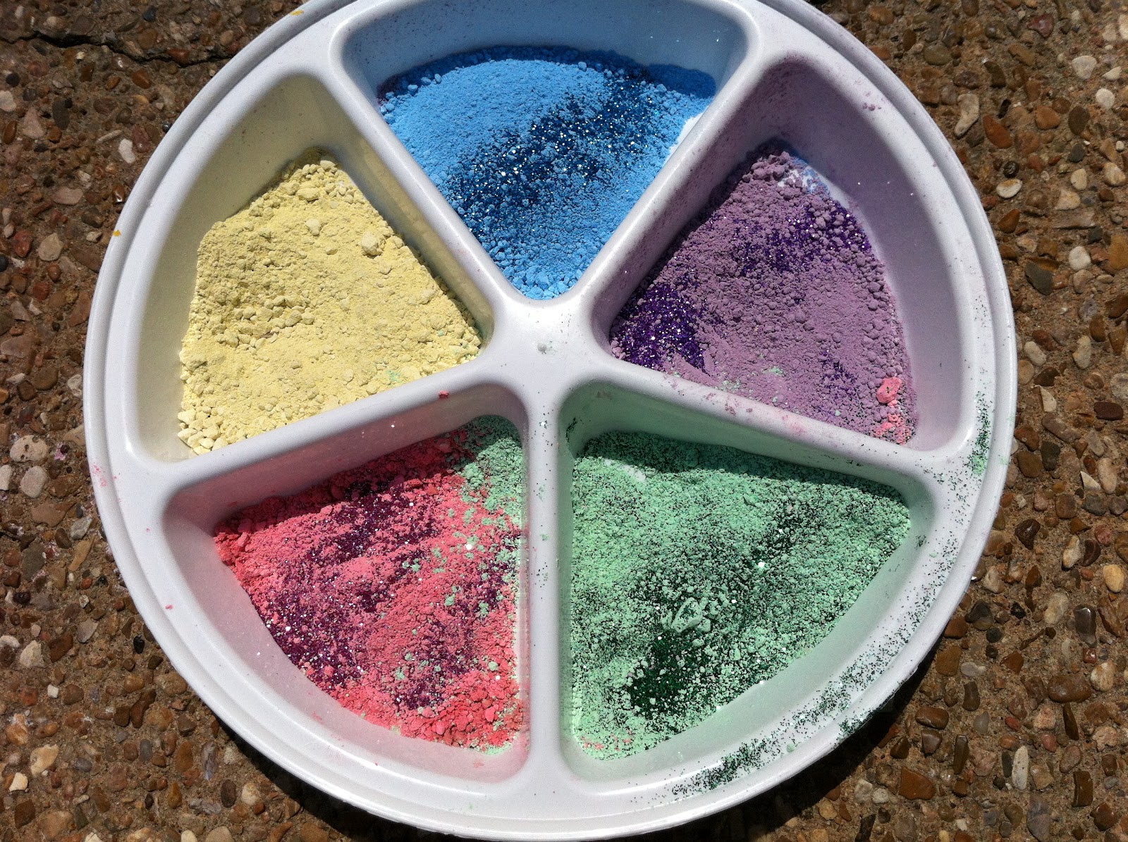 Play Create Explore Crushed Chalk Potions