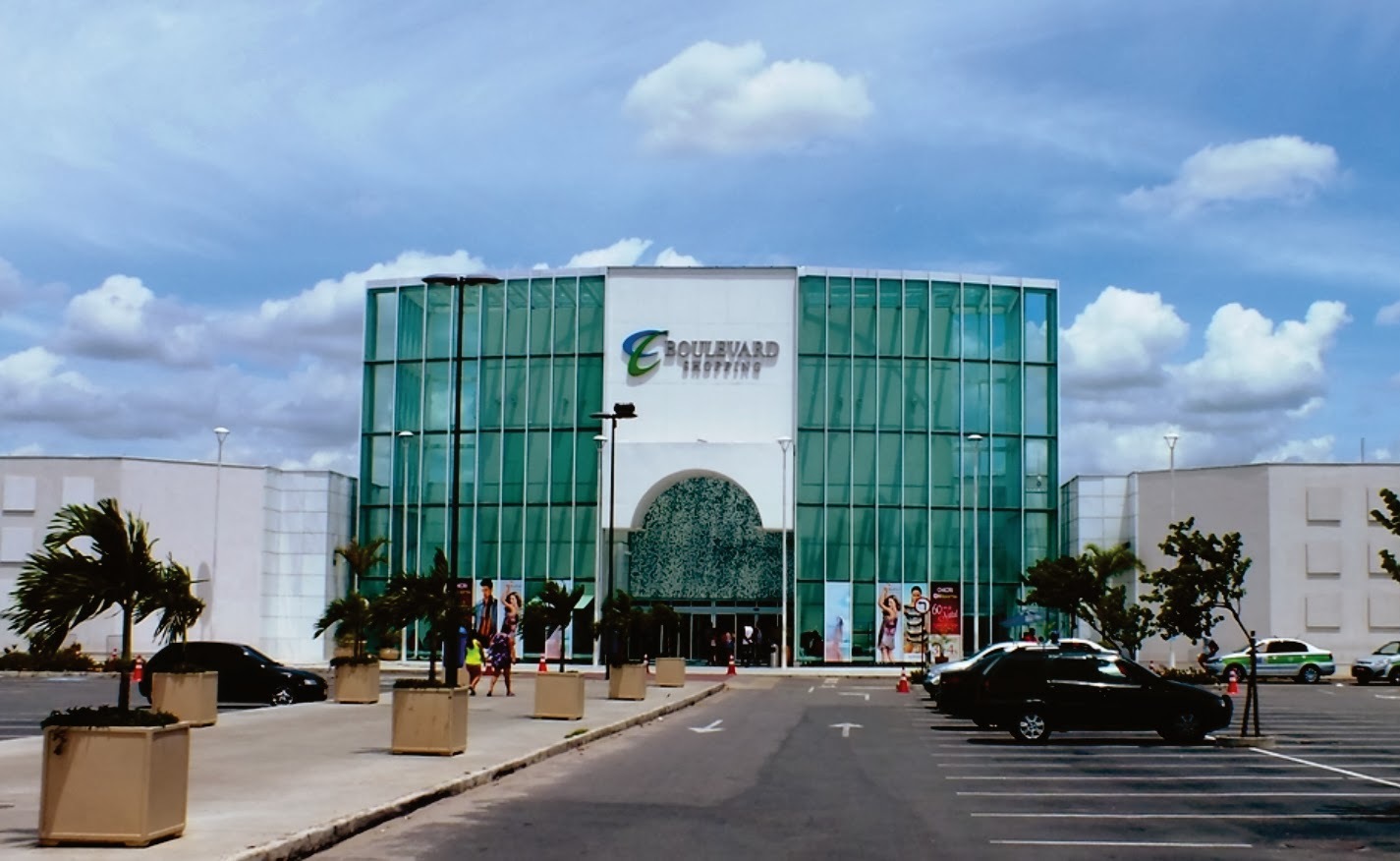 pense diferente Boulevard Shopping Campos apresenta