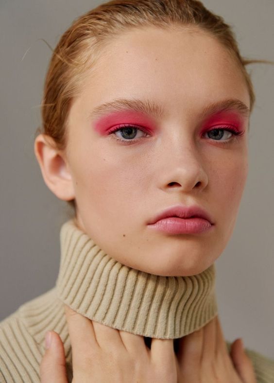 80s make up: blocos de cores nos olhos são o próximo trend de maquiagem 80s make up: blocos de cores nos olhos são o próximo trend de maquiagem
