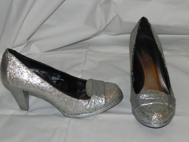metallic shoe paint