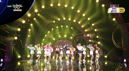 우주소녀는 닥터 스트레인지의 제자?.gif | 인스티즈