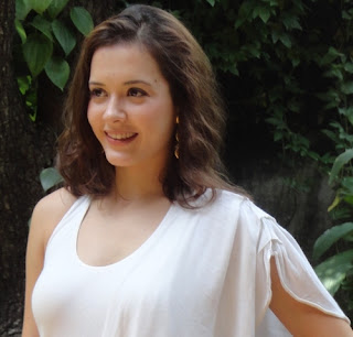Isha Sharvani husband, zaheer khan marriage, hot movies, dance, yoga, boyfriend, husband name, marriage photos Isha Sharvani husband, zaheer khan marriage, hot movies, dance, yoga, boyfriend, husband name, marriage photos