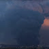 ΜΕΤΑ ΑΠΟ.... Τεράστια πυρκαγιά στην Αγία Πετρούπολη σε βιομηχανική ζώνη!!! (Βίντεο)