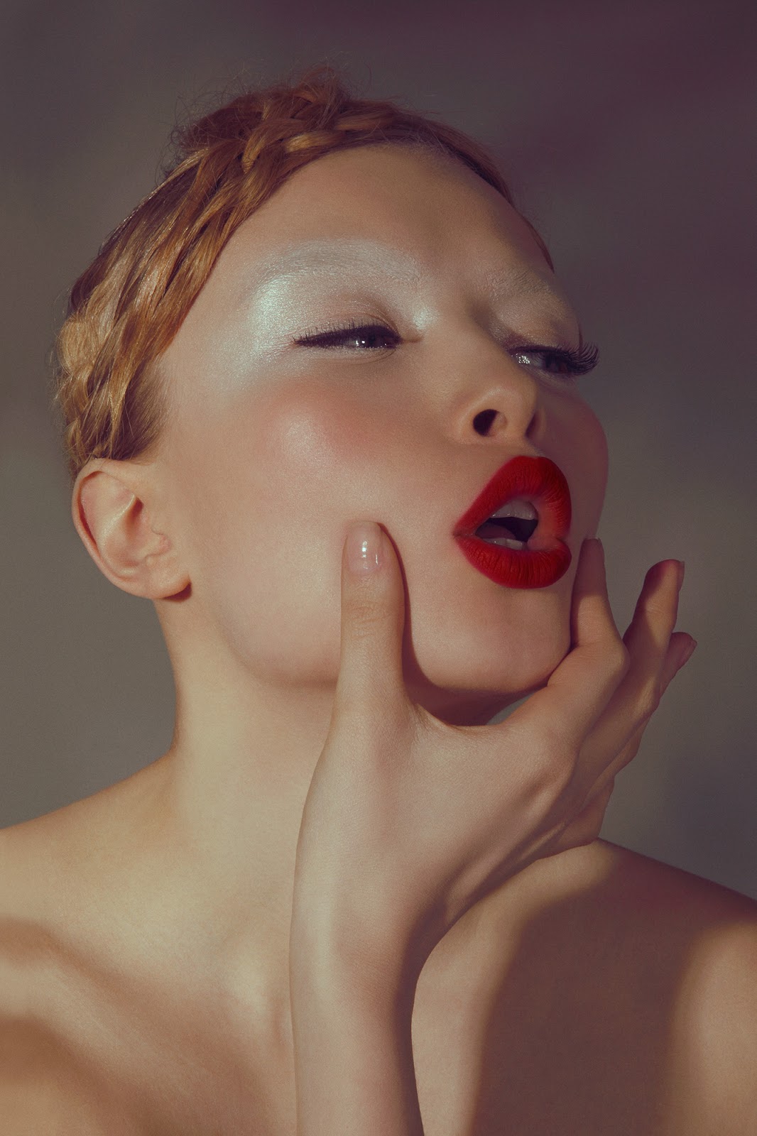 Matte Neon Lipstick Bleached Eyebrows Shimmery Skin And Hair