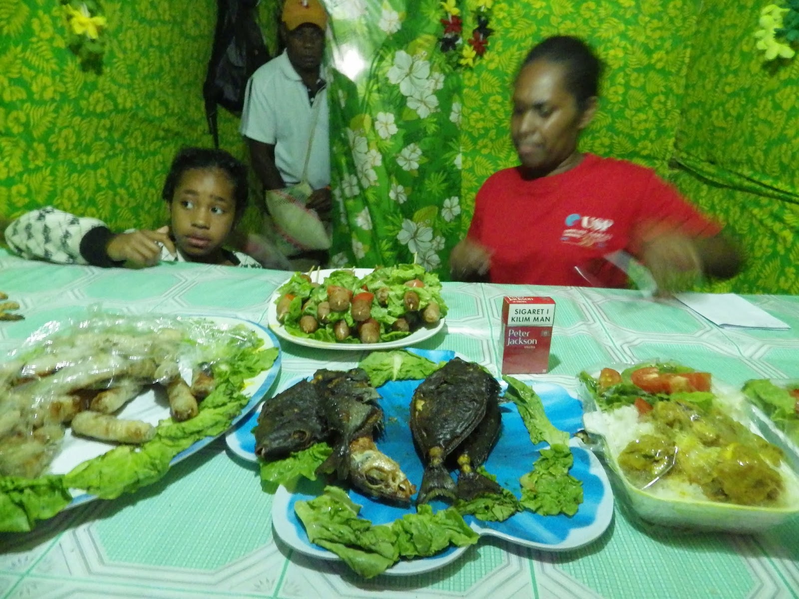 Me wantem gud kaikai. Food and Drink In Vanuatu Far Flung Places
