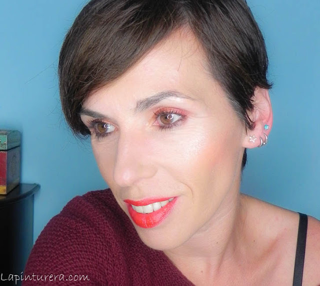 Look cálido con la Soph X de Makeup Revolution 03 rostro 02