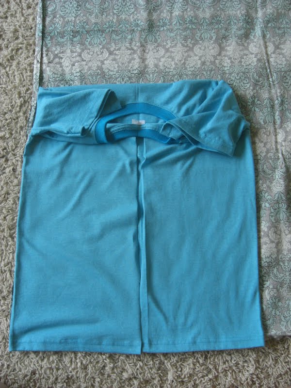 Sew Stylish Boutique: Tshirt + Fabric = ReFashion