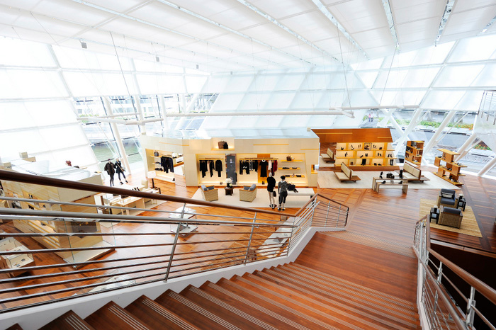Smartologie: Louis Vuitton Island Maison Opens in Singapore