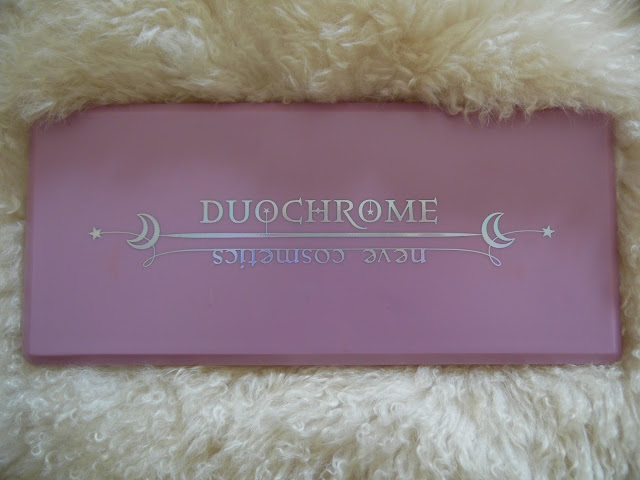 Neve cosmetics duochrome