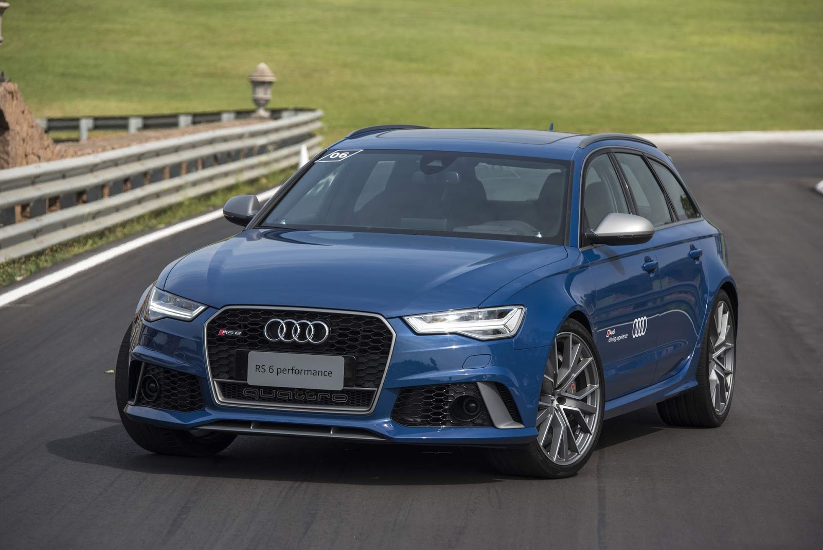 РђСѓРґРё rs6 avant 2017
