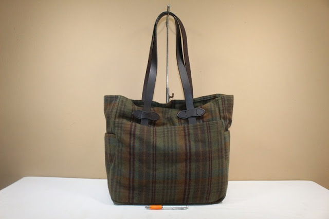 Jual tas second bekas branded sling selempang fossil bonia gucci prada jojobag wishopp Jual tas second bekas branded sling selempang fossil bonia gucci prada jojobag wishopp
