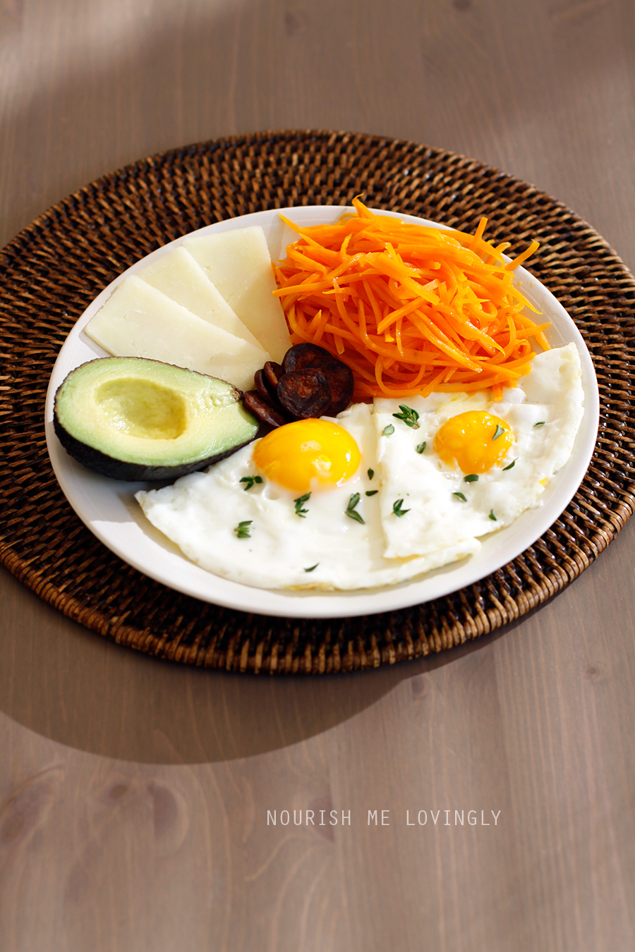 Nourish me lovingly Fried eggs breakfast plate (GAPS)