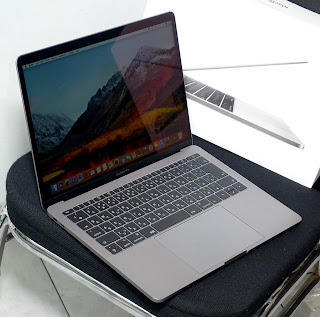 MacBook Pro Retina 13" i5 ThunderBolt 2017 NEW