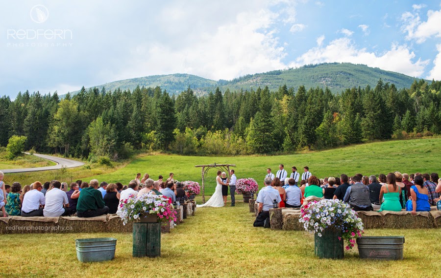 http://redfernphotography.ca/salmon-arm-wedding-photographers-rustic-farm-wedding-bc/