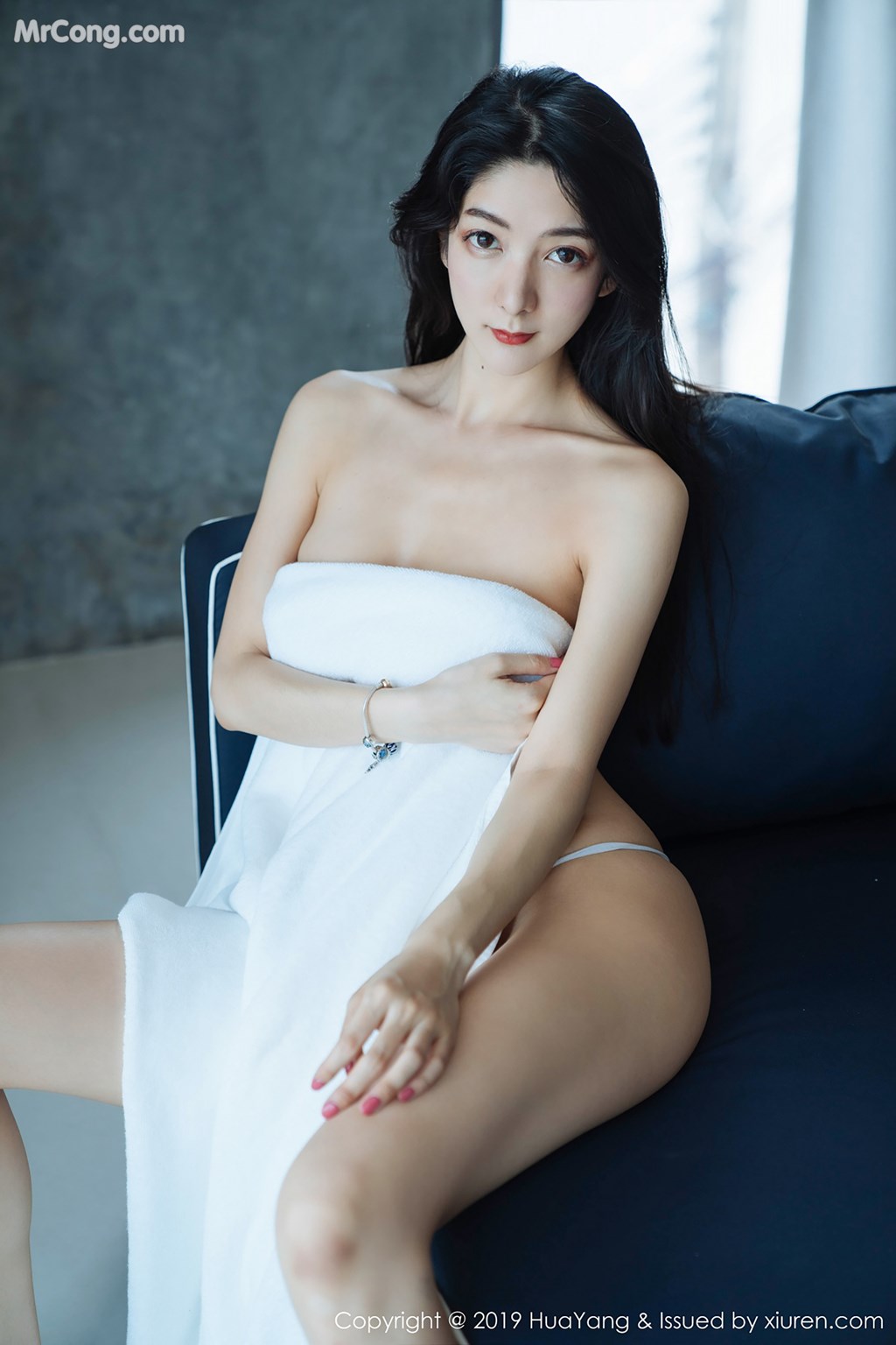 HuaYang 2019-01-14 Vol.108: Model Xiao Reba (Angela 喜欢 猫) (42 photos)