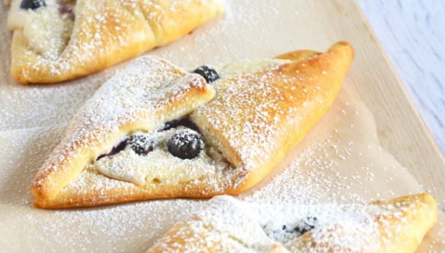 Blueberry & Honey Cream Croissants Recipes Blueberry & Honey Cream Croissants Recipes