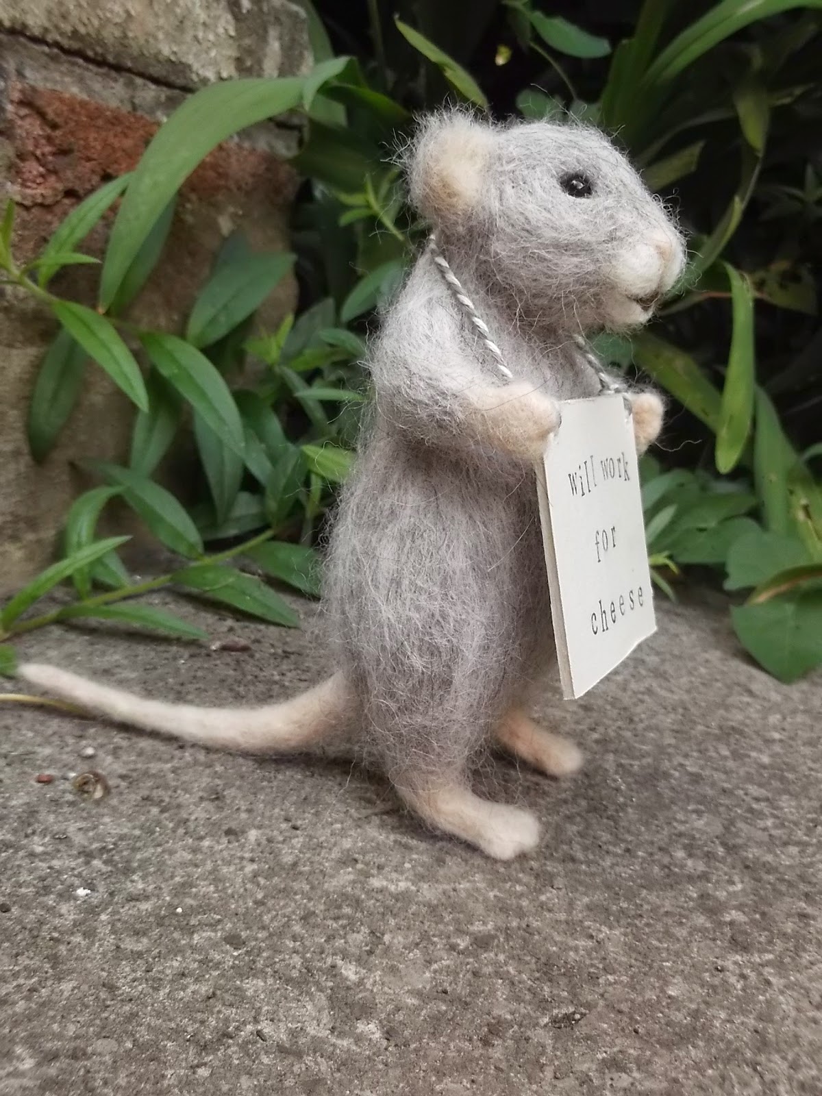Love, Mrs Plop: The Evolution of a Homeless Mouse - Design #3