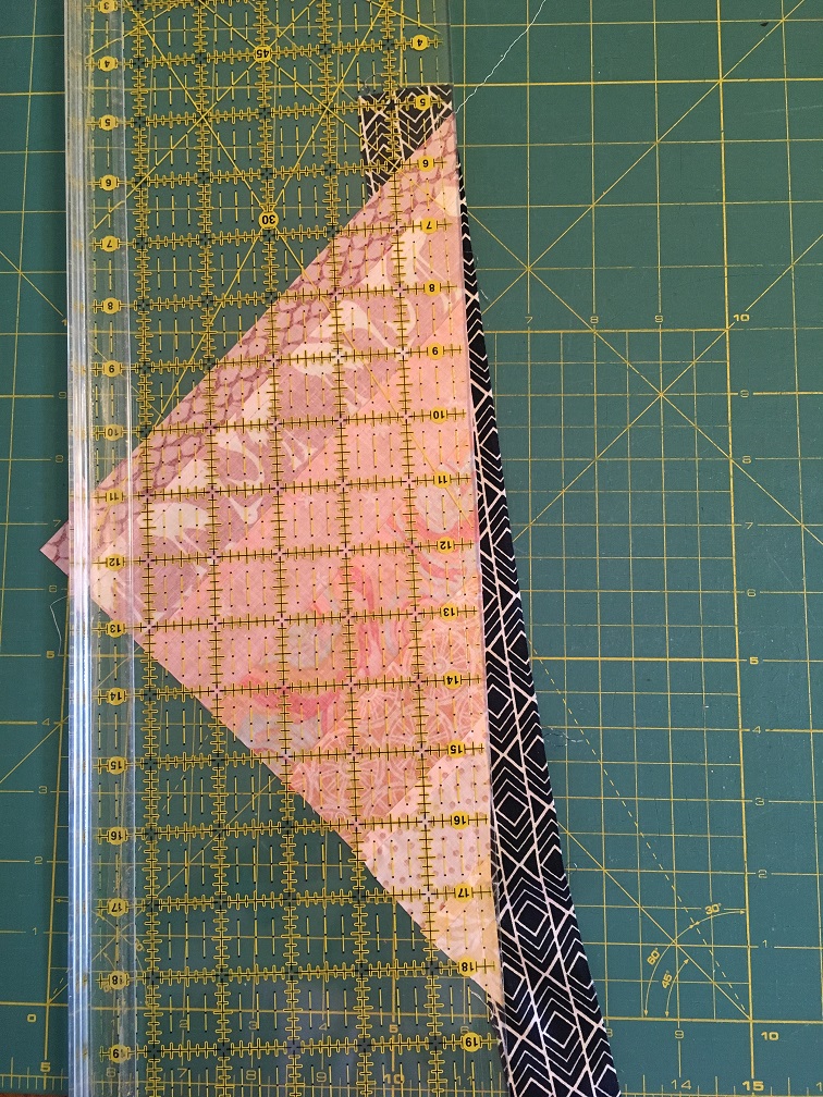 The Intrepid Thread Leaf (feather) Quilt Block Tutorial