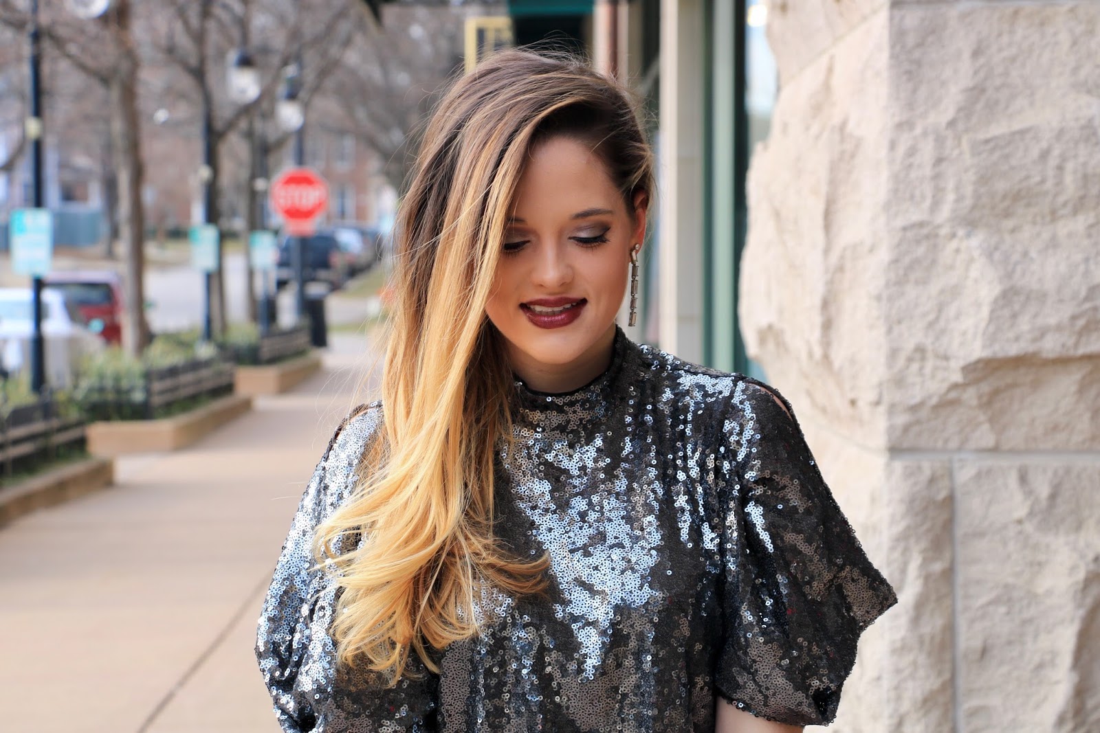 Nyc beauty blogger Kathleen Harper wearing New Year's Eve makeup
