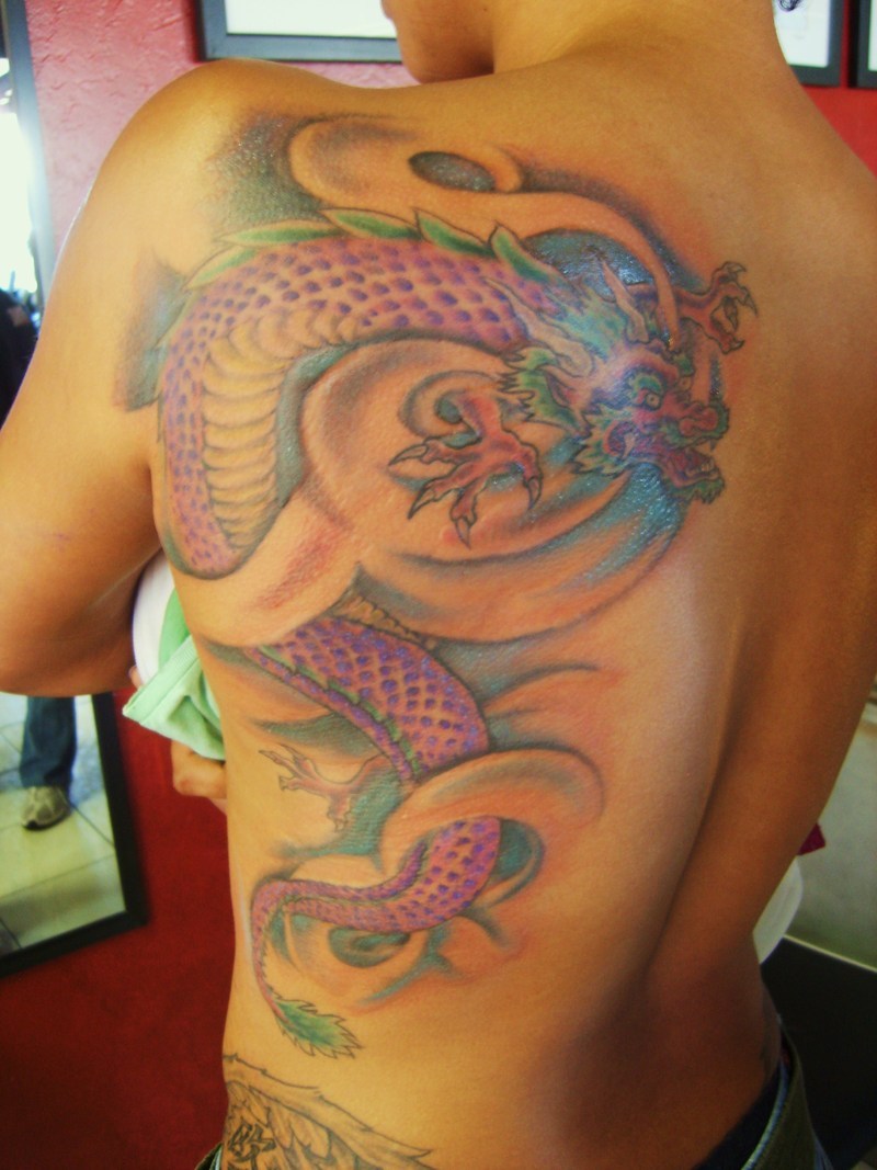 Tattoos for Men 2011: Japanese Dragon Tattoos - Tips for Finding the