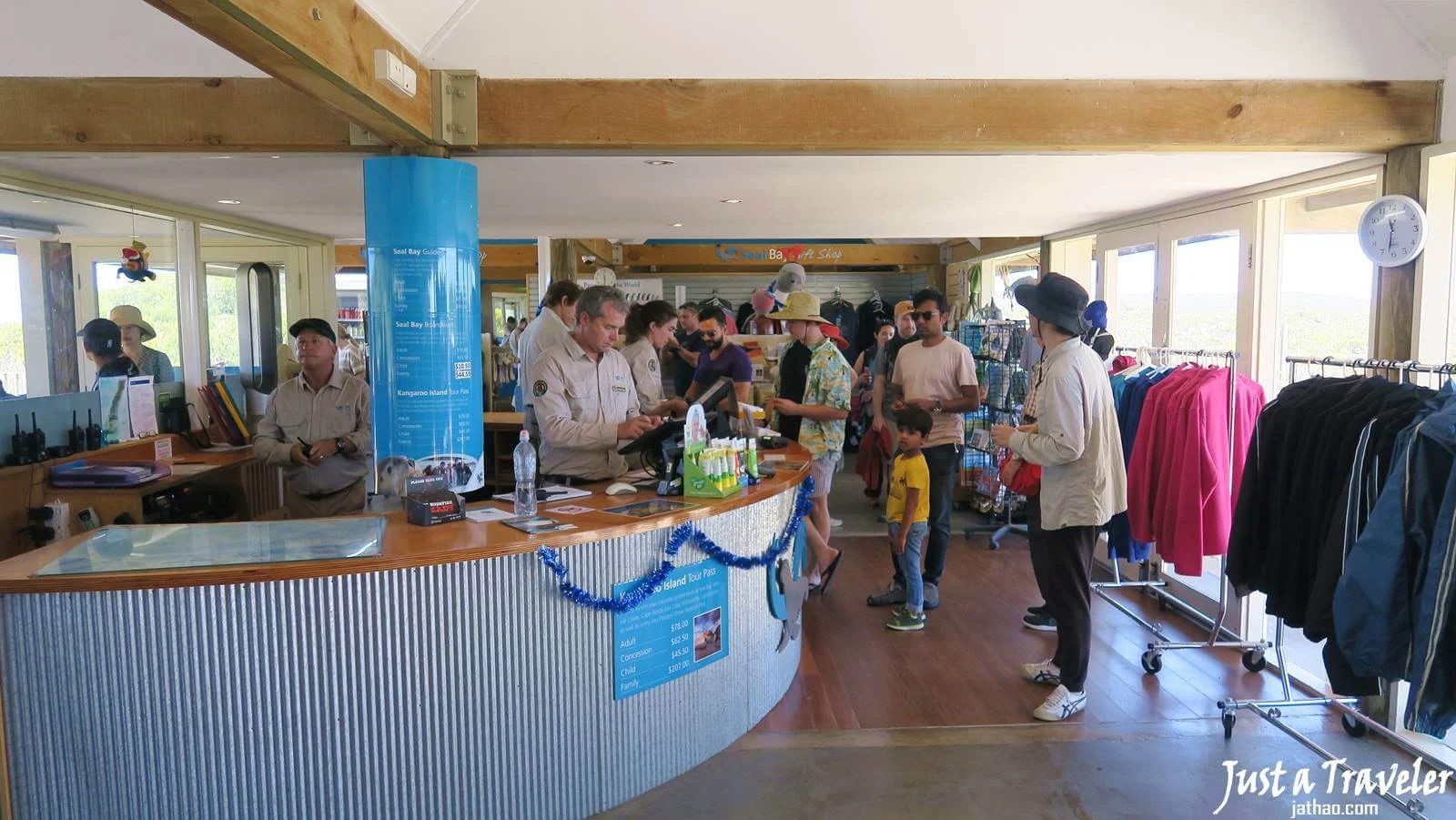 阿德萊德-袋鼠島-Kangaroo-Island-海豹灣保護公園-Seal Bay Conservation Park-交通-渡輪-Ferry-景點-行程-推薦-遊記-自由行-旅遊-一日遊-二日遊-Adelaide-阿得雷德