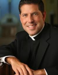 ARTretenimiento: PADRE ALBERTO CUTIE SERA PADRE OTRA VEZ