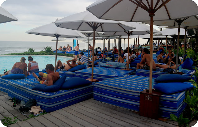 Komune Beach Club Komune Beach Club