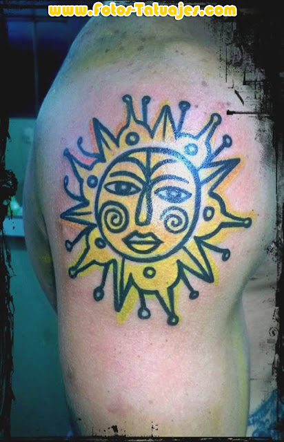 Tatuaje sol de Carlos Paez Vilaró