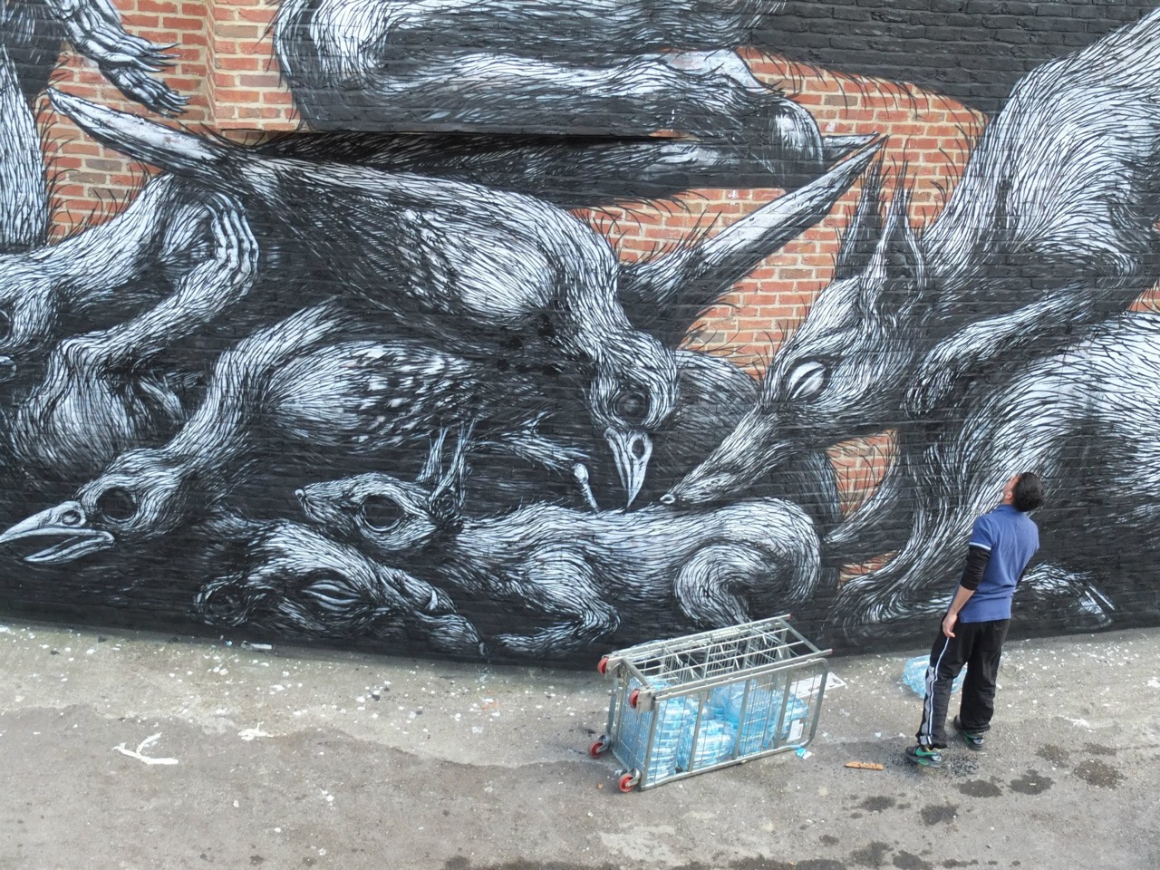 ROA New Mural In London, UK StreetArtNews