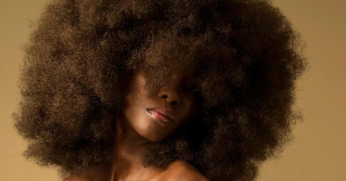 Pelo Afro: Cómo peinarlo