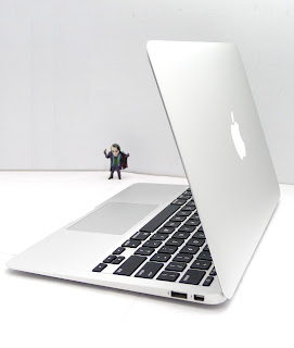 MacBook Air Core i5 (11-inch, Early 2015)