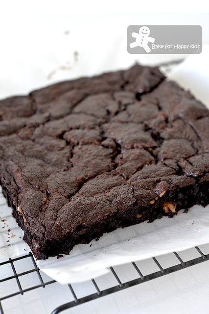 sticky chewy gooey best cocoa brownies