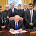 Trump assina projeto que ajuda cristãos vítimas do terrorismo islâmico