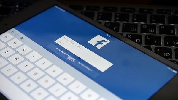 فيس بوك تغلق صفحة Women on Web التي تشجيع السيدات على الإجهاض فيس بوك تغلق صفحة Women on Web التي تشجيع السيدات على الإجهاض