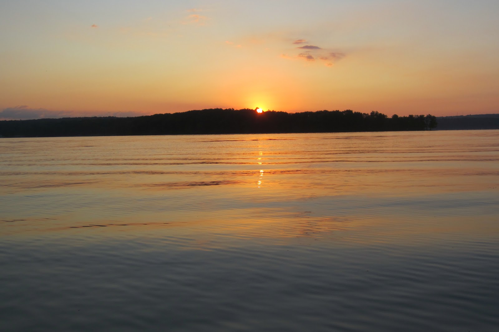 EARLY RISING ON CHAUTAUQUA LAKE Kayak Dawn