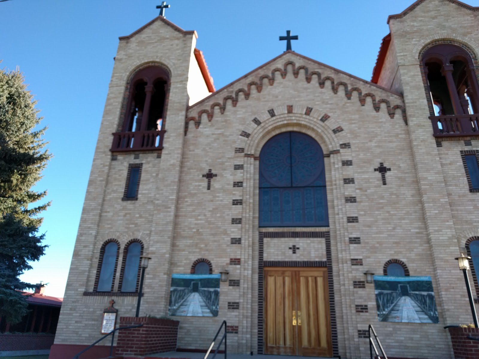 Church and States 9 Montana Churches in 8 Photos