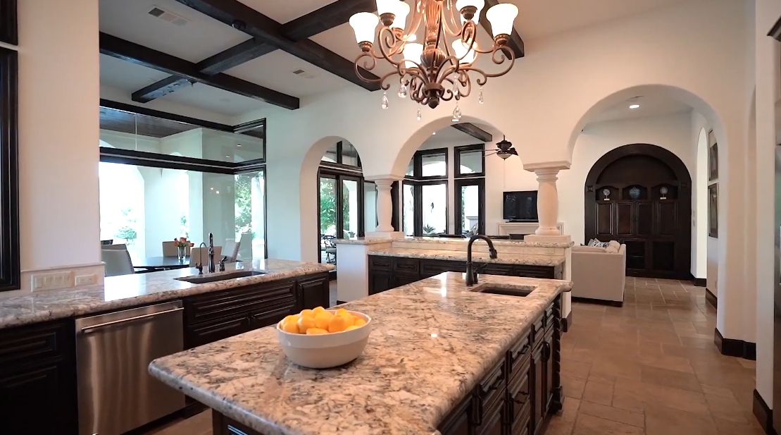 Tour Lake Austin Waterfront Modern Classic Home vs. 25 Interior Design Photos