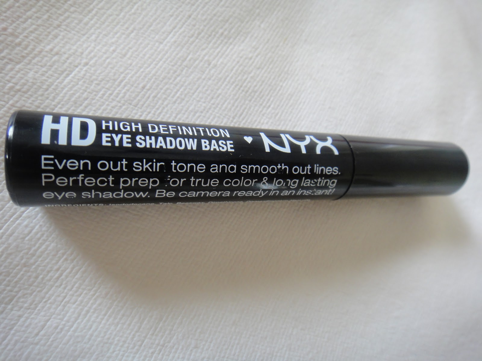 thePURPLEspirit NYX hd eyeshadow base swatches and review