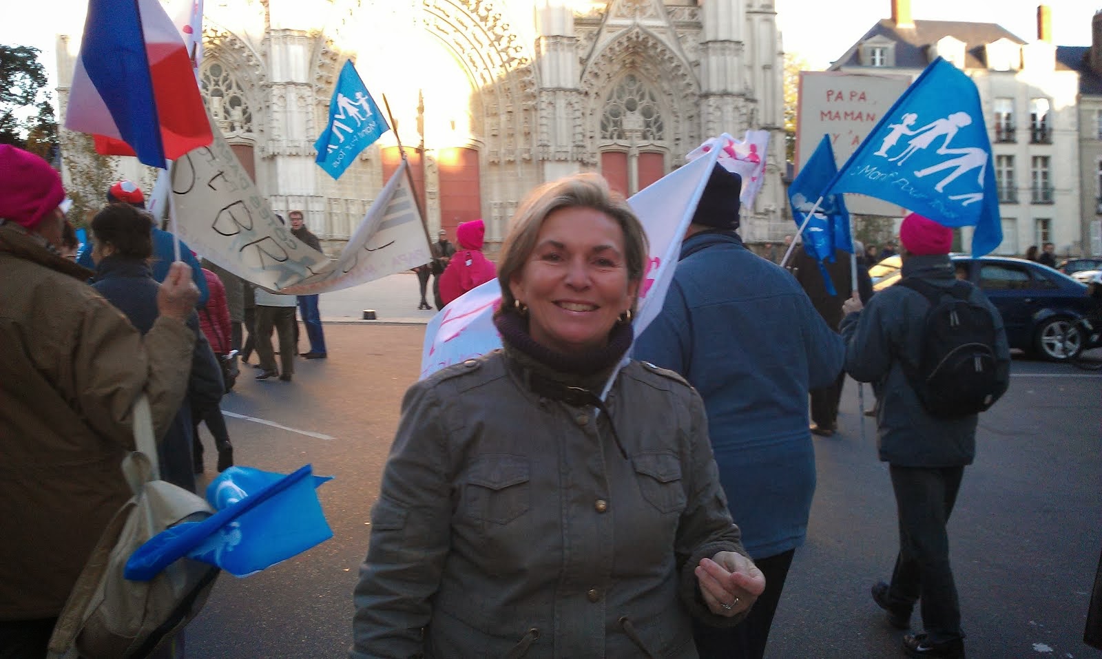 Nantes manifestation pour la défense des familles