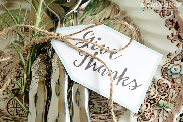 Thanksgiving Place Setting with Free Printable 'Give Thanks' Tags