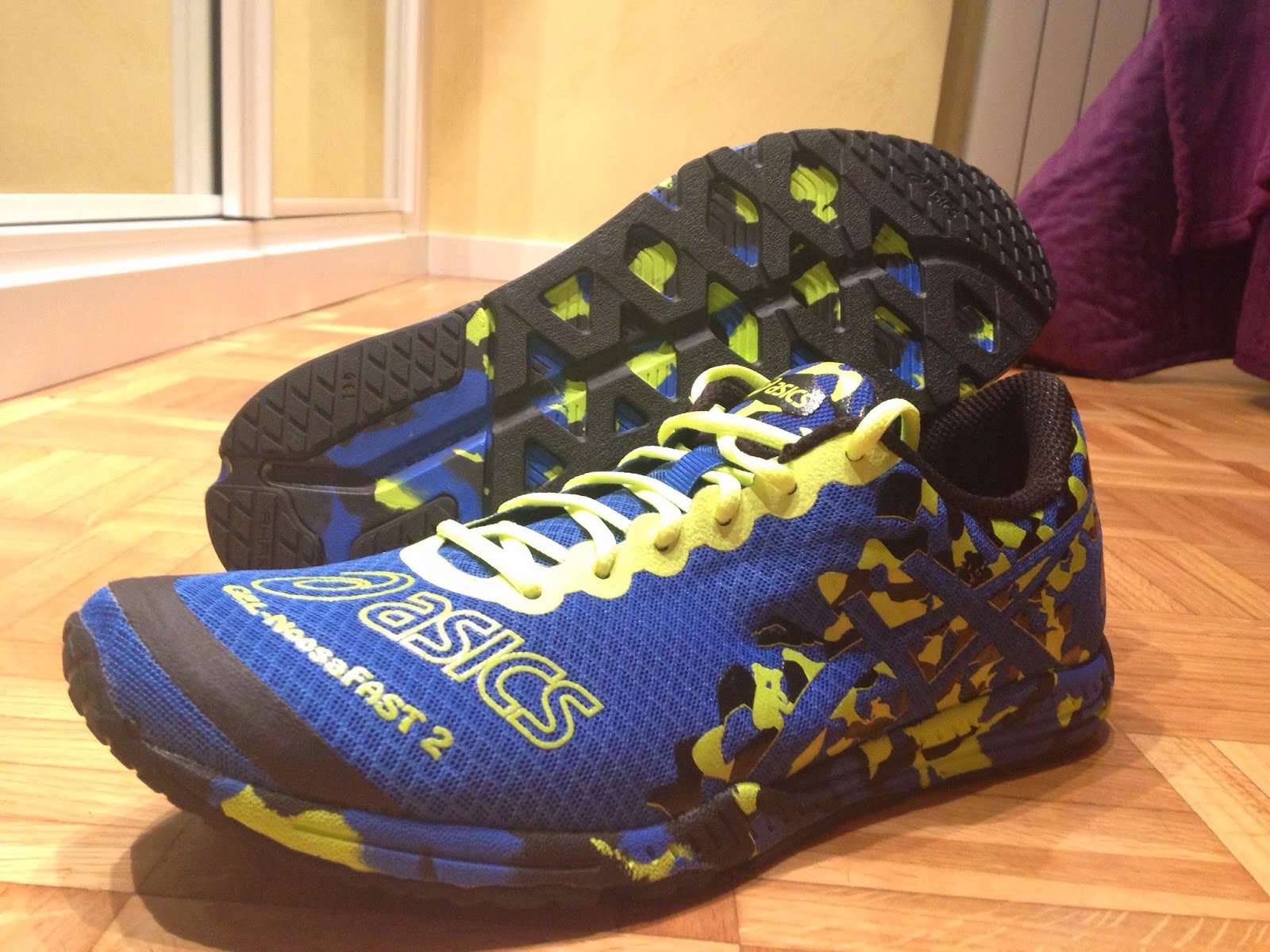 Asics gel top noosa fast