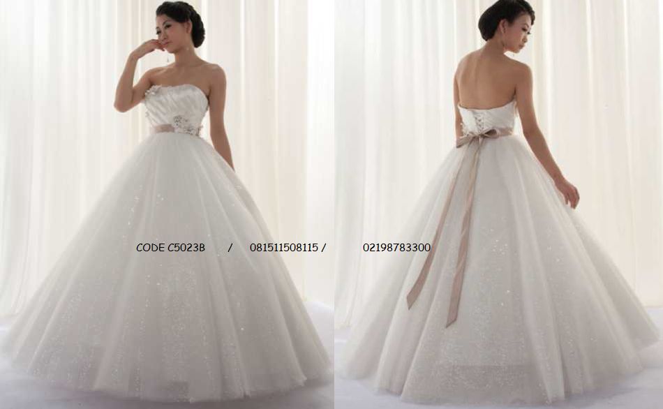 gaun pengantin high low