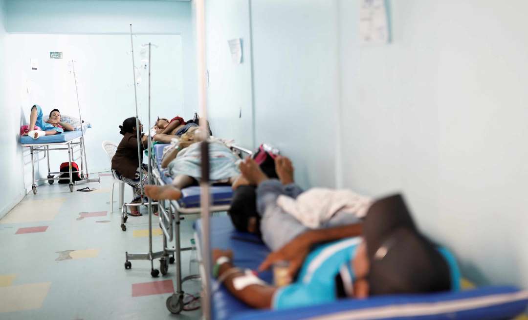 Imigrantes vivem cotidiano de miséria e lotam serviços públicos em Roraima