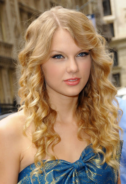 hairstyles long curly hair