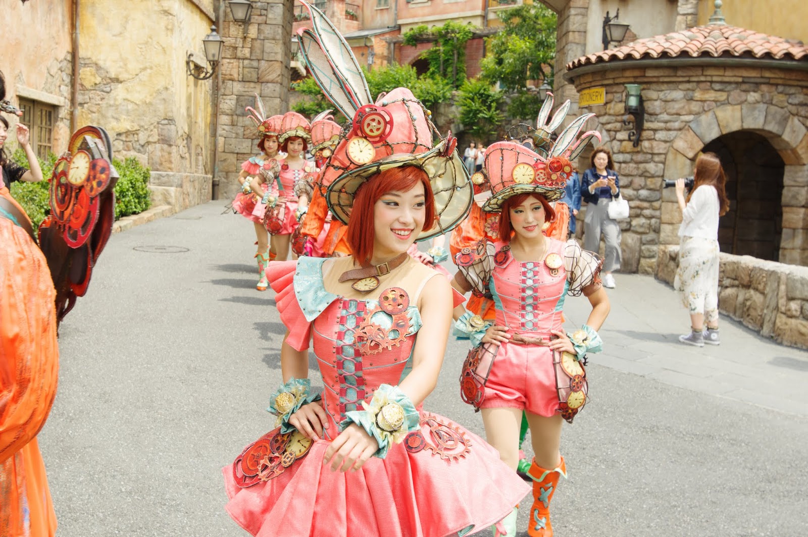ファッショナブルイースター ファッショナブルイースター ダンサー