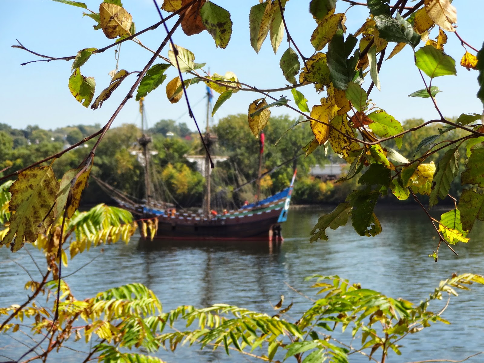 Albany (NY) History The Half Moon Sailing Away