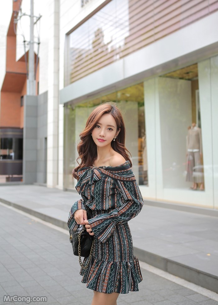 Beautiful Yoon Ju in the September 2016 fashion photo series (451 photos)