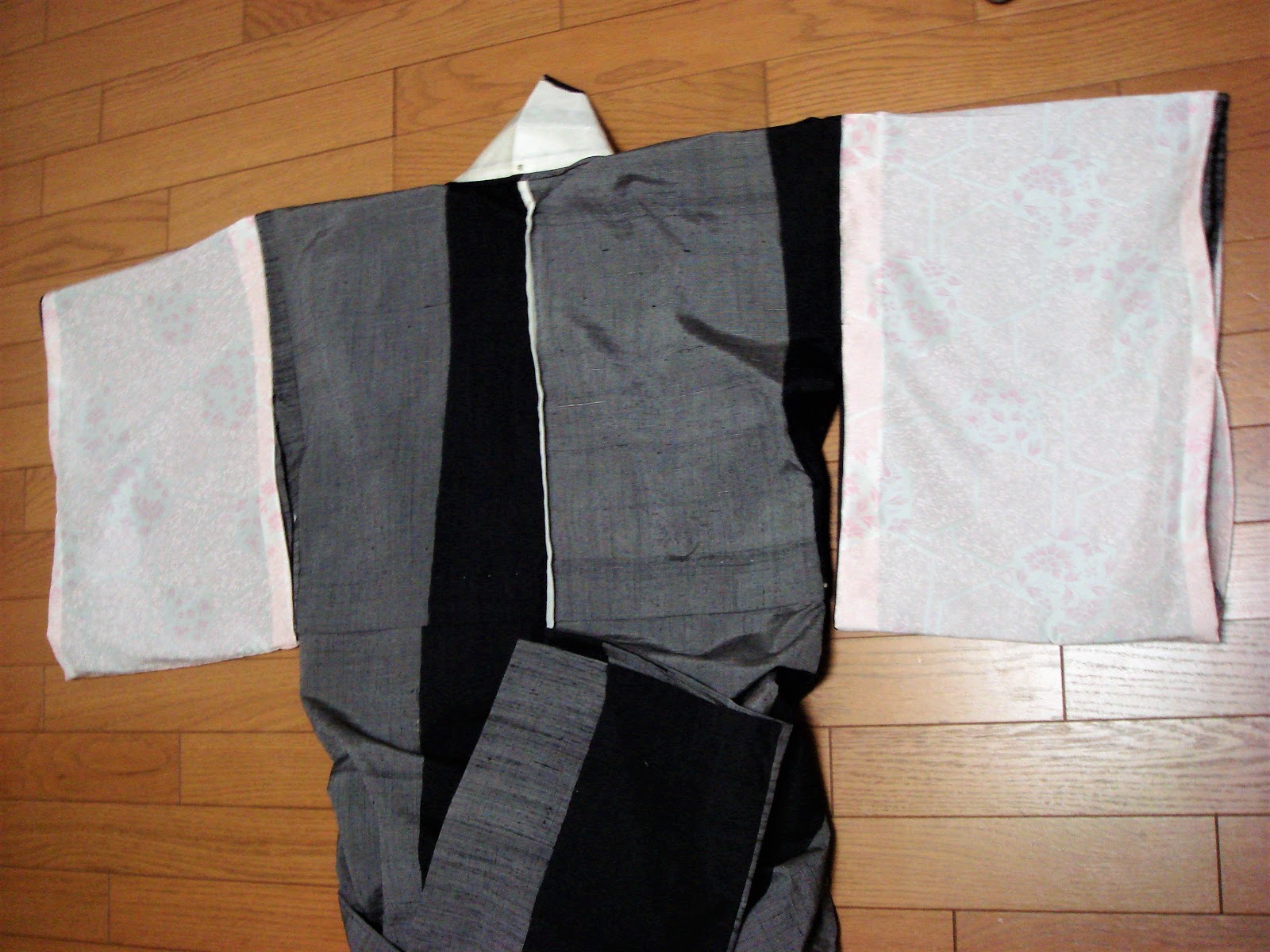 うそつき袖・替え袖」にする理由｜単衣の替え袖（なんちゃって無双）の作り方、付け方とコツ|50代60代の普段着物～母の着物からハッピーライフ